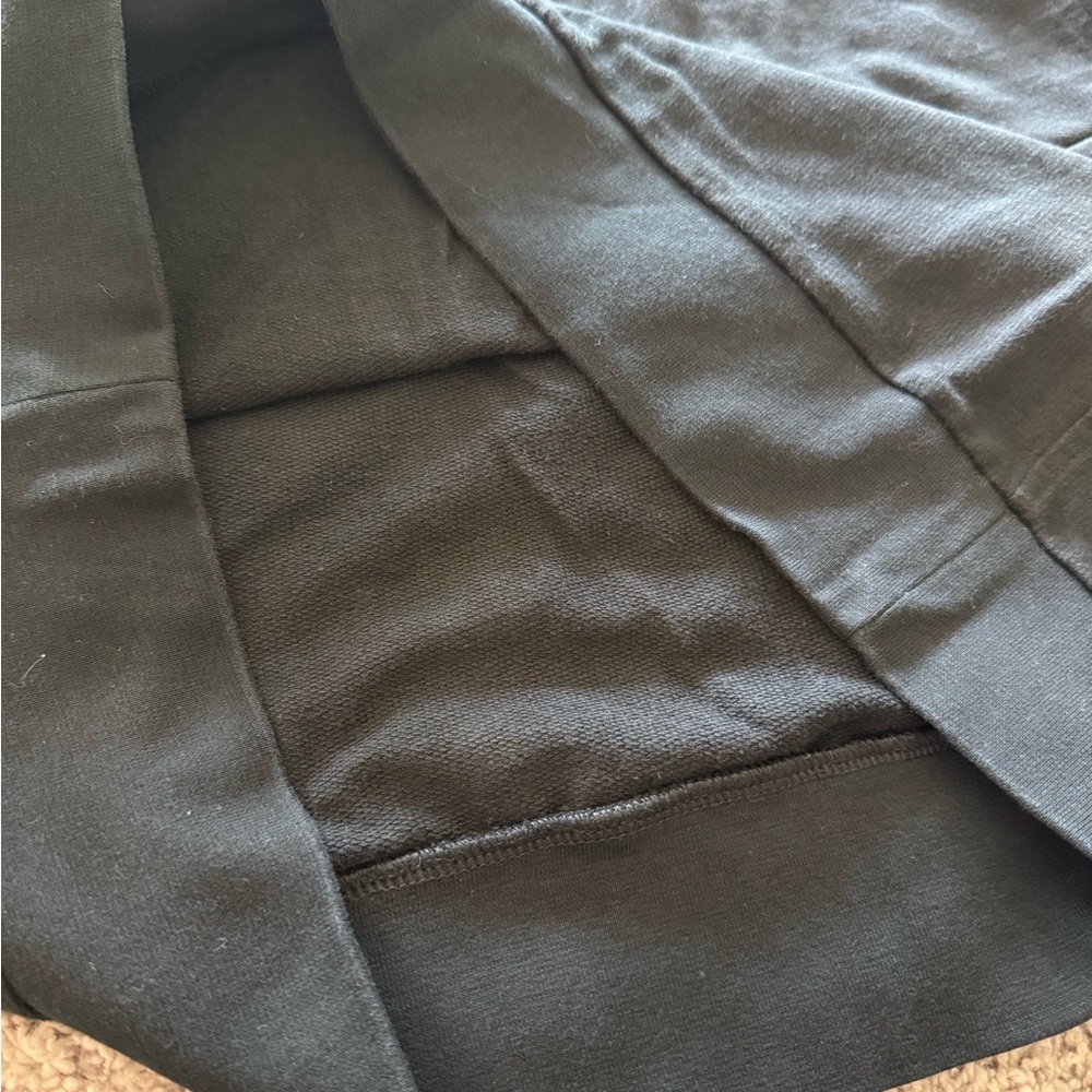 Banana Republic Charcoal Crewneck Sweatshirt - Picture 6 of 6